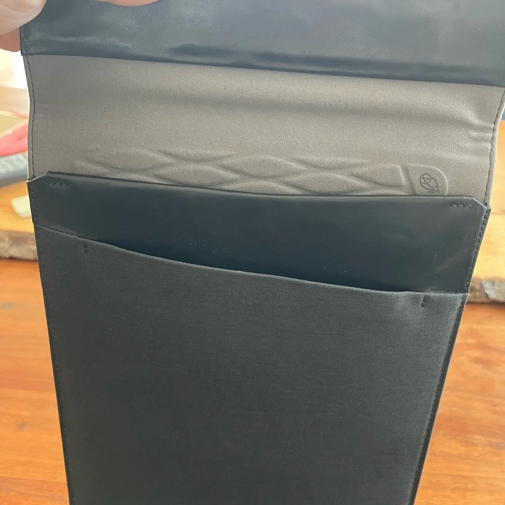 Bellroy iPad Folio